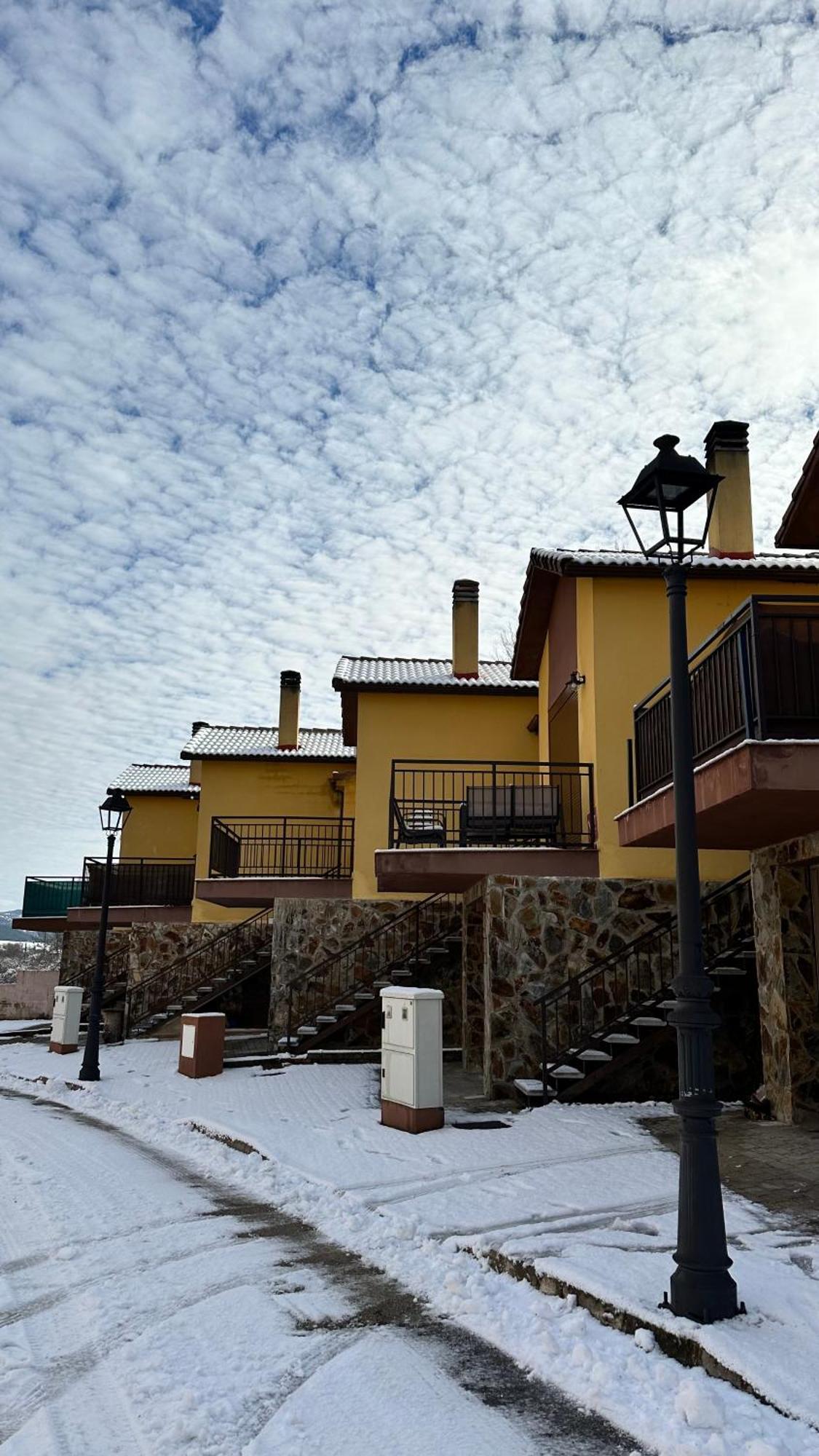 Vila Balcon Del Jucar Delux Tragacete Exteriér fotografie